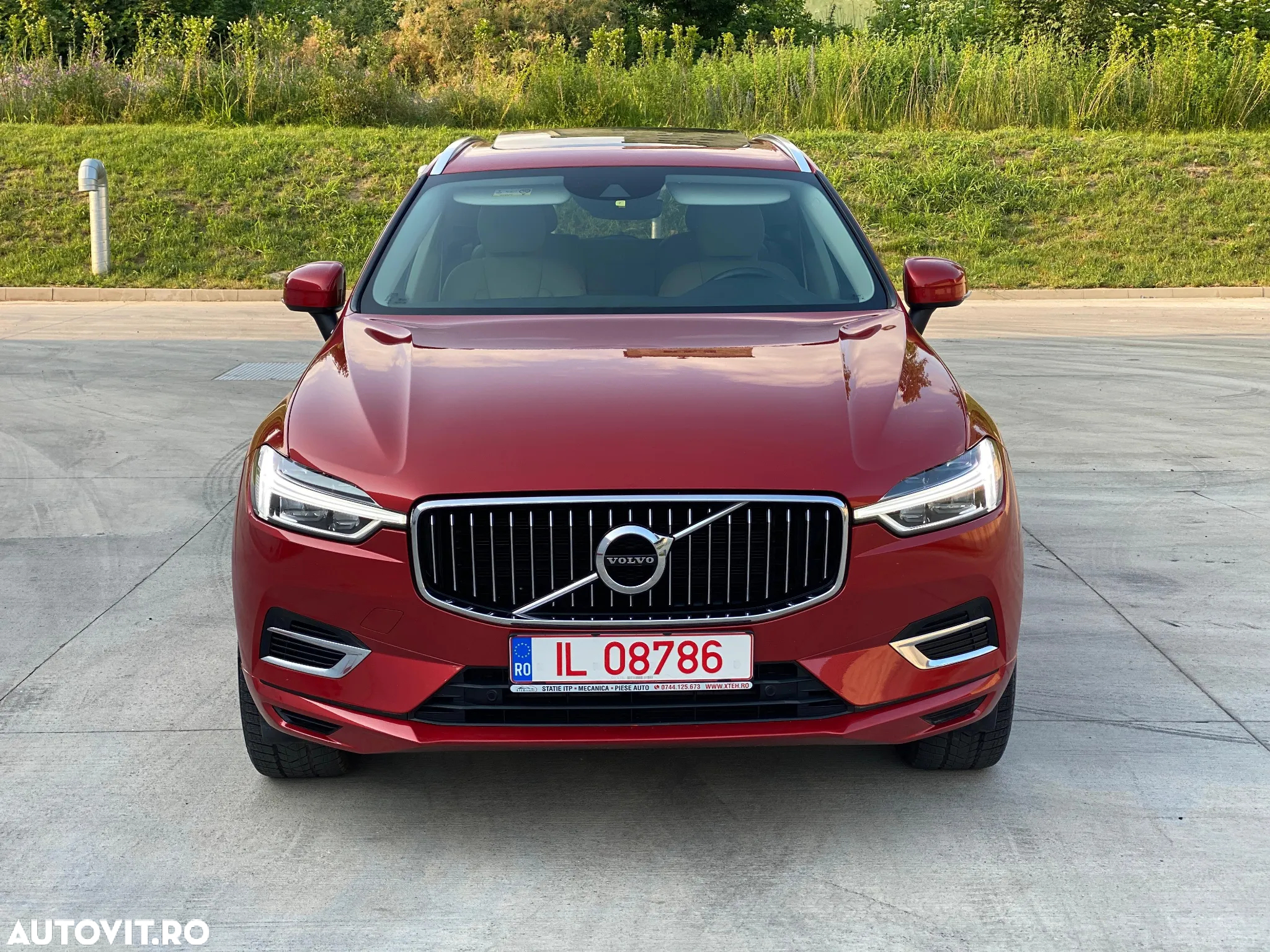 Volvo XC 60 T6 AWD Recharge Geartronic Inscription - 3