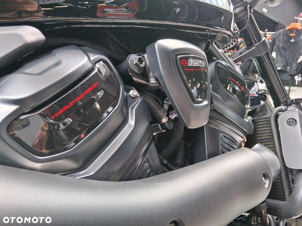 Harley-Davidson Sportster - 15