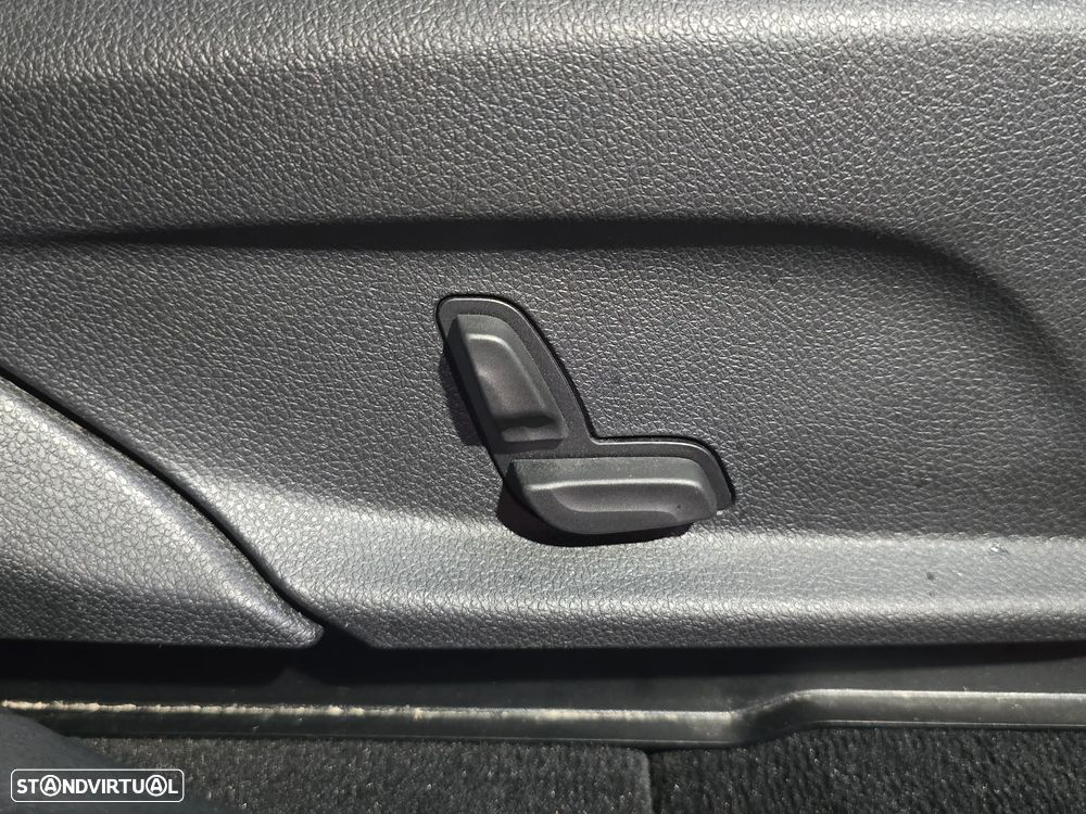 Mercedes-Benz GLC 300 e 4Matic 9G-TRONIC Edition AMG Line - 15