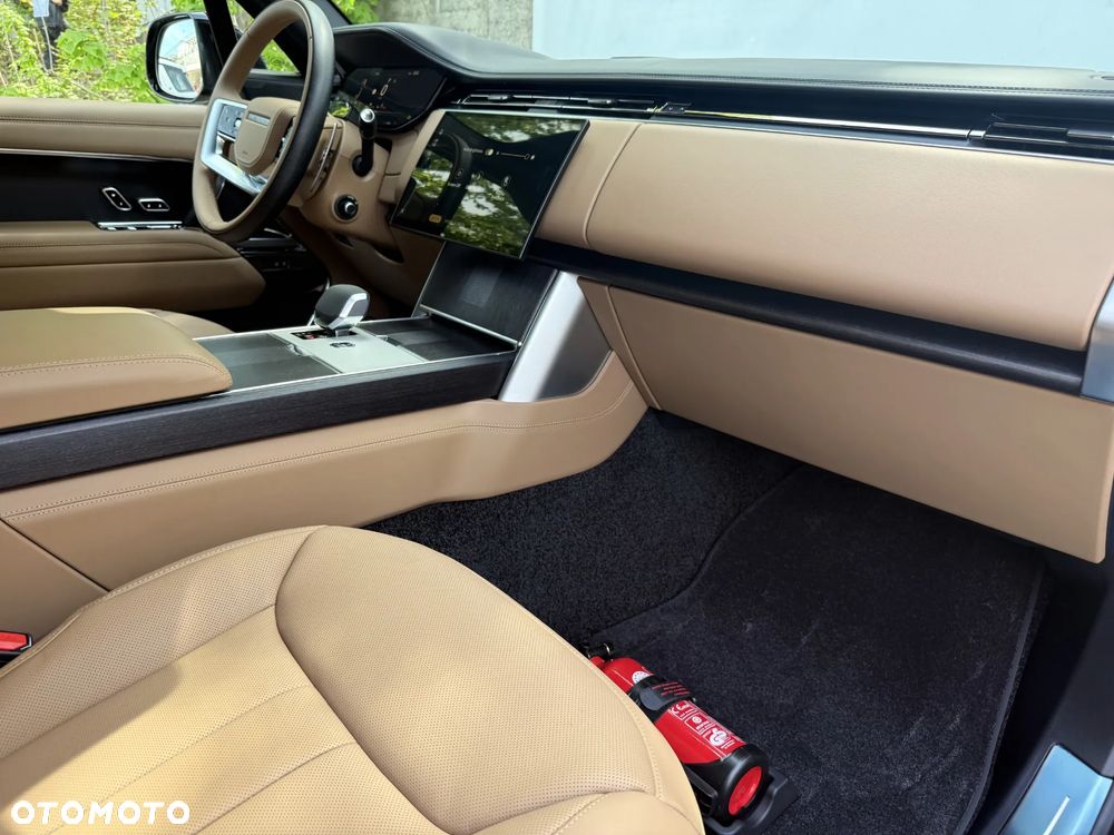 Land Rover Range Rover D350 Autobiography - 4