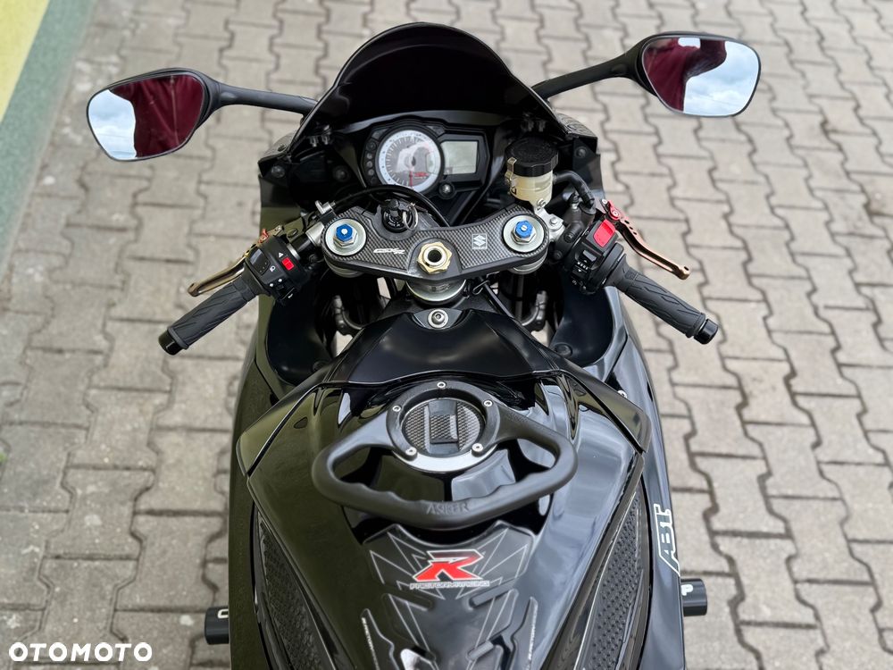 Suzuki GSX-R - 18