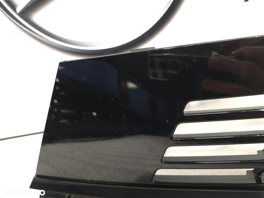 OPEL ASTRA VI 6 L 22- ATRAPA / GRILL PRZEDNI PRZÓD , NR 9839640080 / 9842380780 , NR AUKCJI GL843 - 3