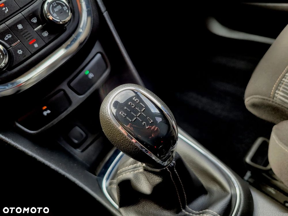 Opel Mokka 1.6 Cosmo S&S - 38