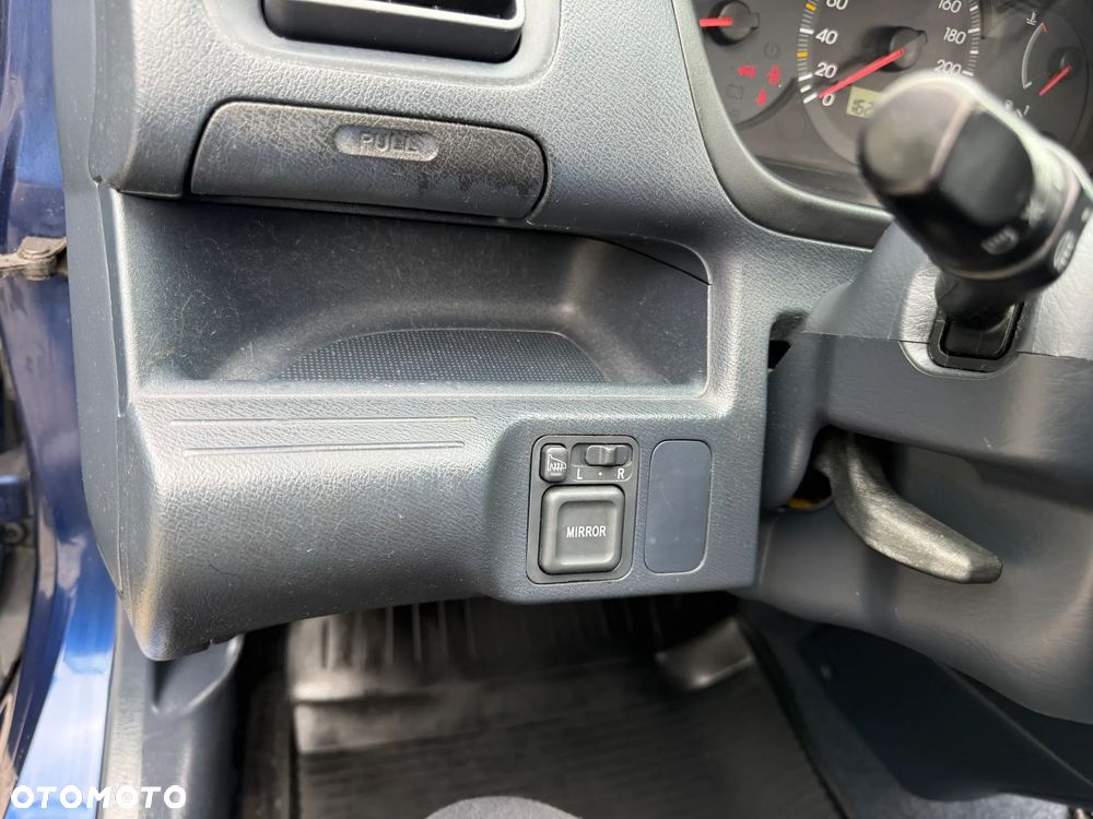 Honda Civic 1.4i SR - 28