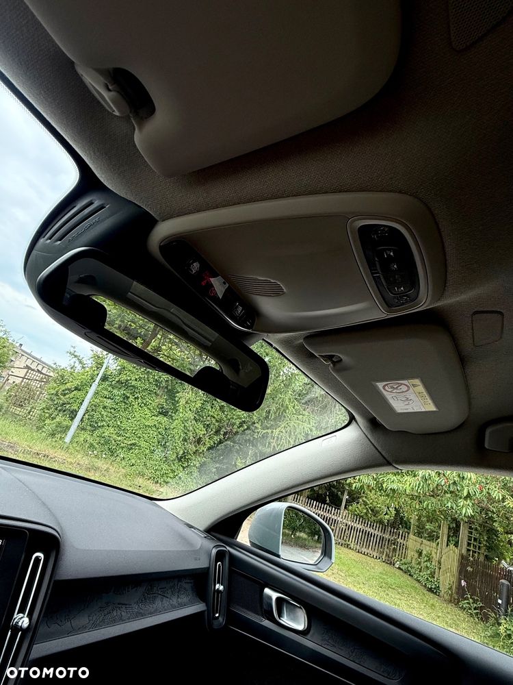 Volvo XC 40 T2 Essential - 11