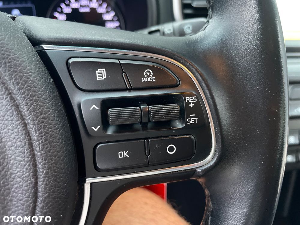 Kia Sportage 1.7 CRDI Business Line L 2WD - 23