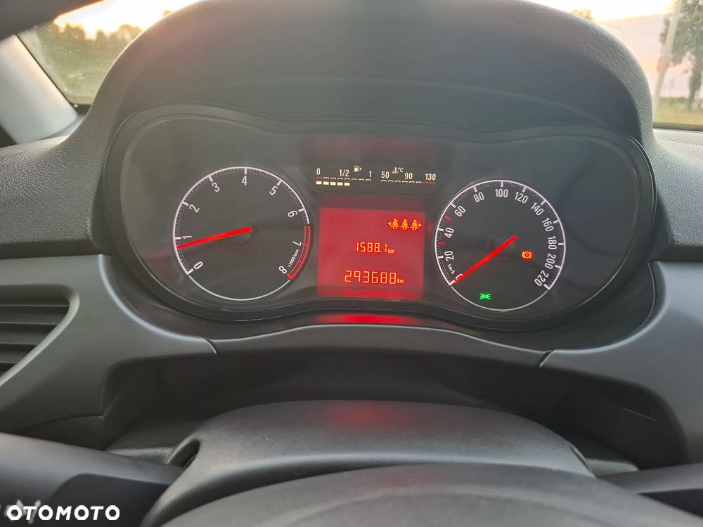 Opel Corsa 1.4 Enjoy - 29