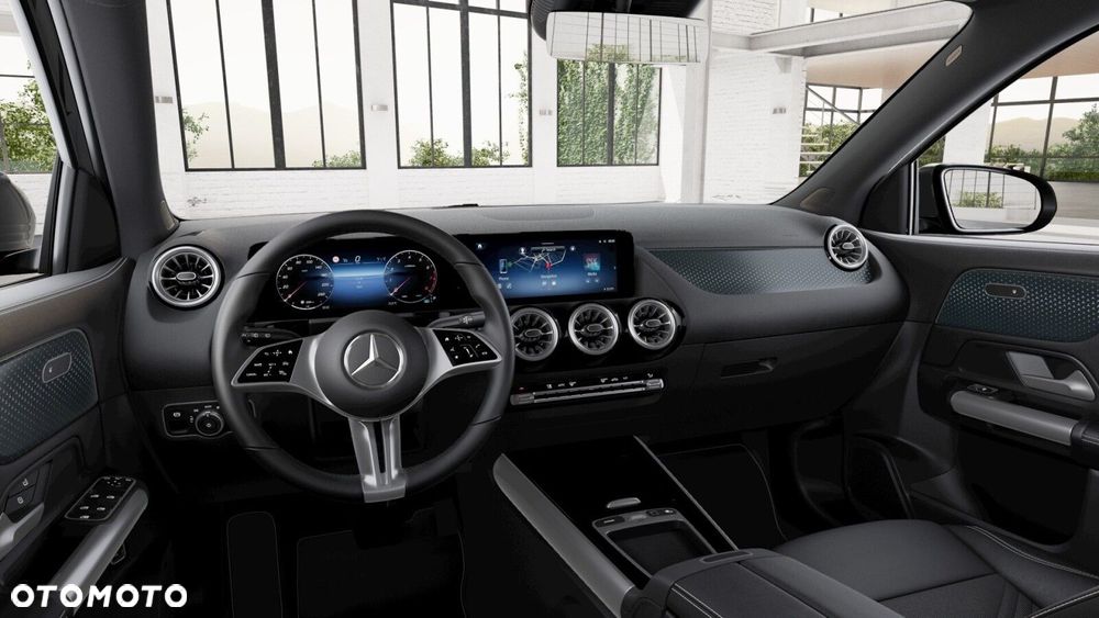 Mercedes-Benz GLA - 19
