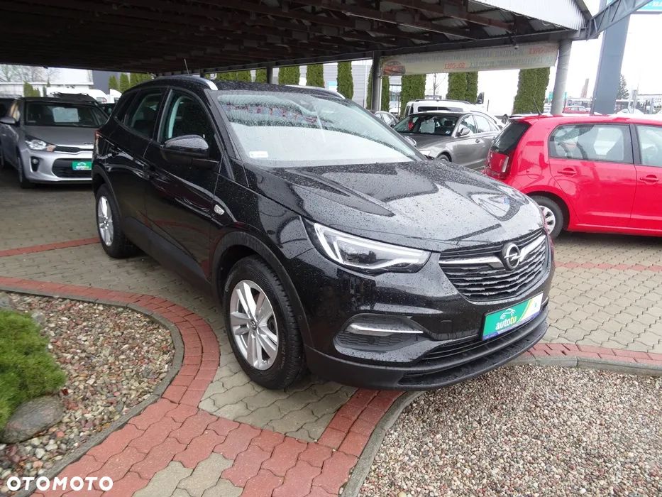 Opel Grandland X 1.2 T Enjoy S&S - 3