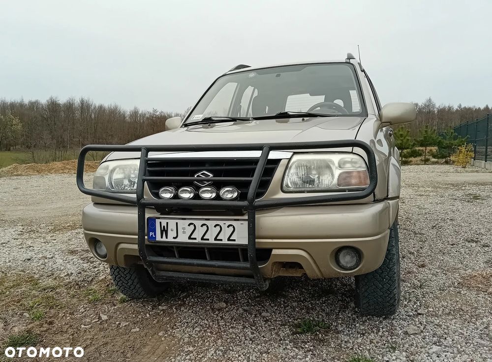Suzuki Grand Vitara 2.0 Comfort - 4