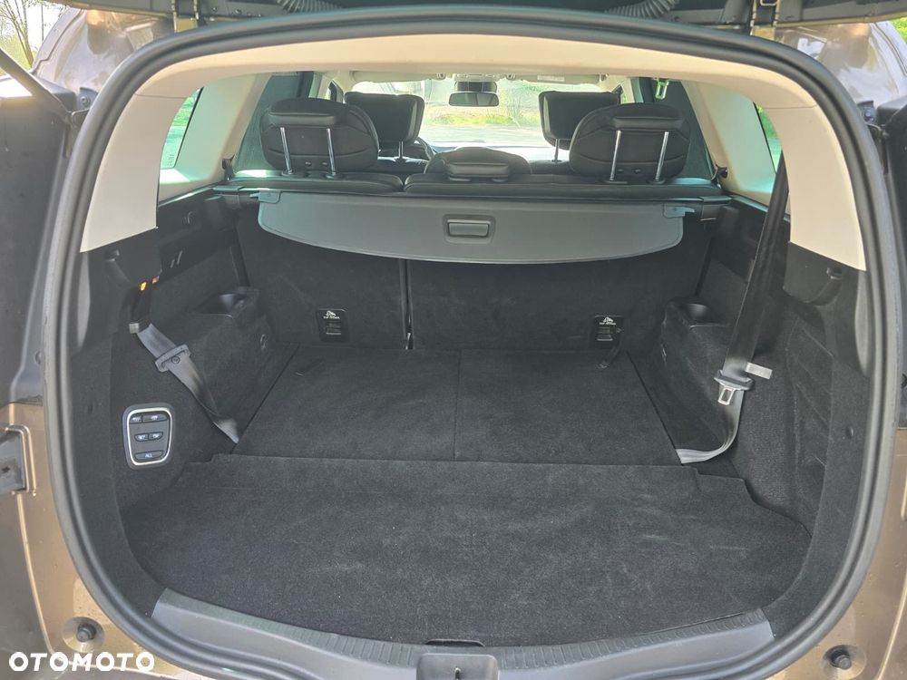 Renault Scenic ENERGY dCi 160 EDC INITIALE PARIS - 18