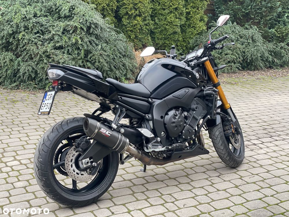 Yamaha FZ8 - 12