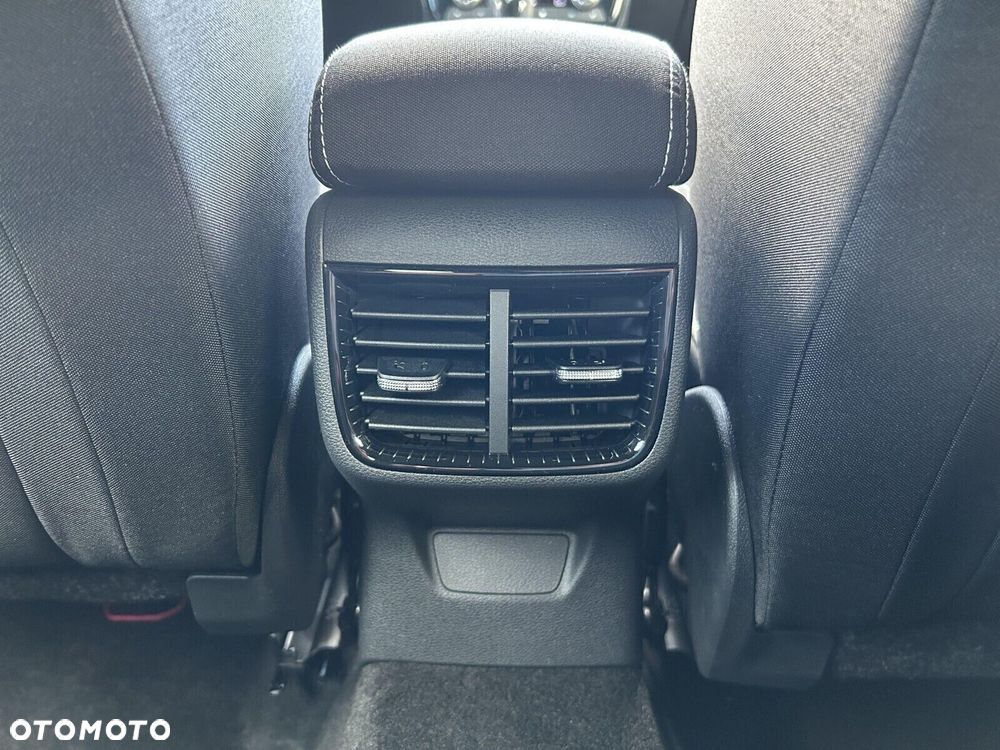 Skoda Fabia 1.0 TSI Monte Carlo DSG - 26