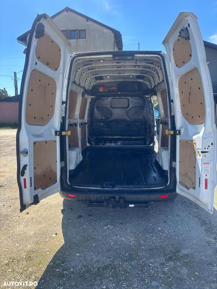 Ford Transit custom - 11