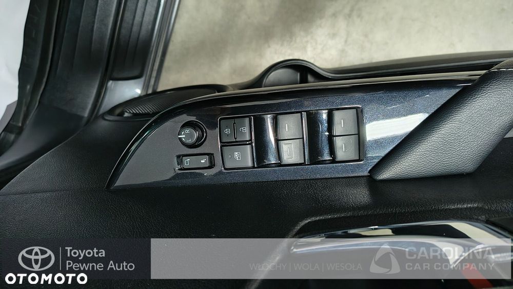 Toyota Hilux 2.8 D-4D mHEV Double Cab Invincible 4x4 - 6