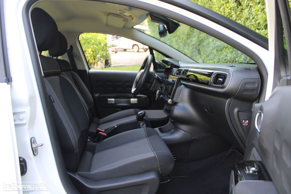 Citroën C3 1.2 PureTech Feel - 28