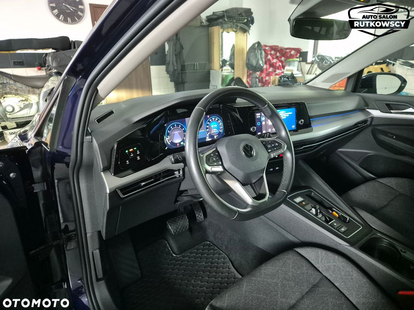 Volkswagen Golf - 17