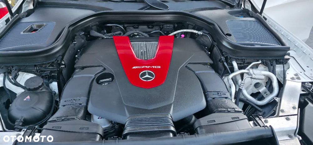 Mercedes-Benz GLC AMG 43 4Matic AMG Speedshift TCT 9G - 30