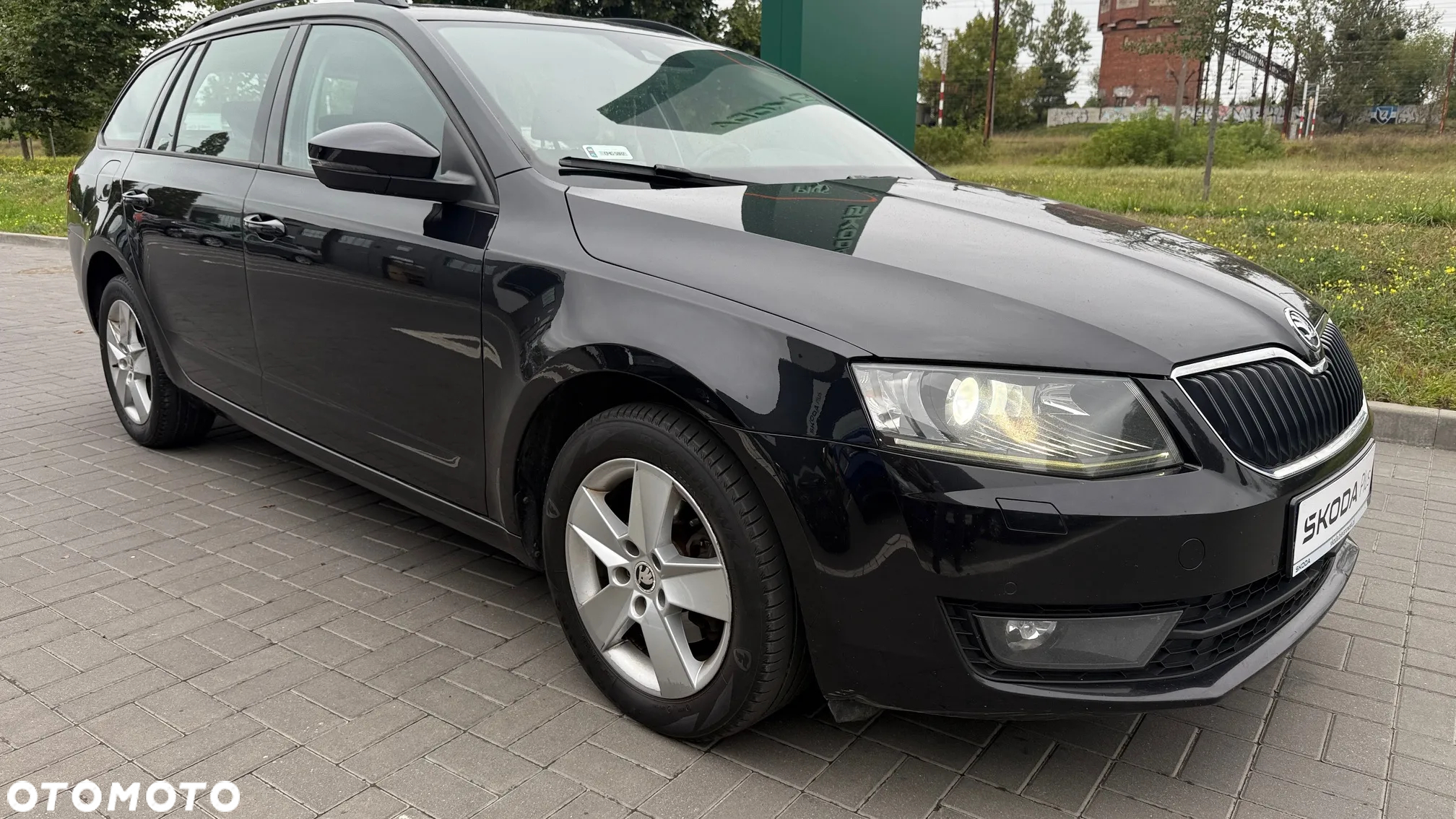 Skoda Octavia 2.0 TDI SCR Style DSG - 3