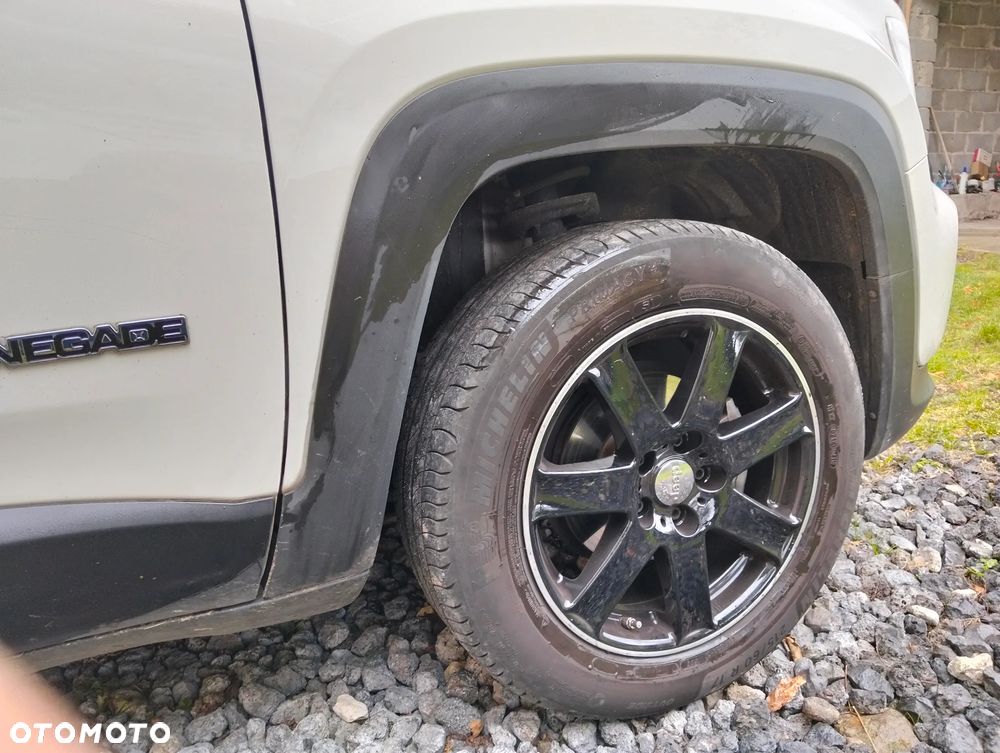 Jeep Renegade 1.0 GSE T3 Turbo Limited FWD S&S - 4