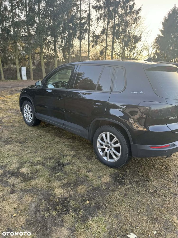 Volkswagen Tiguan 2.0 TDI CityStyle - 3