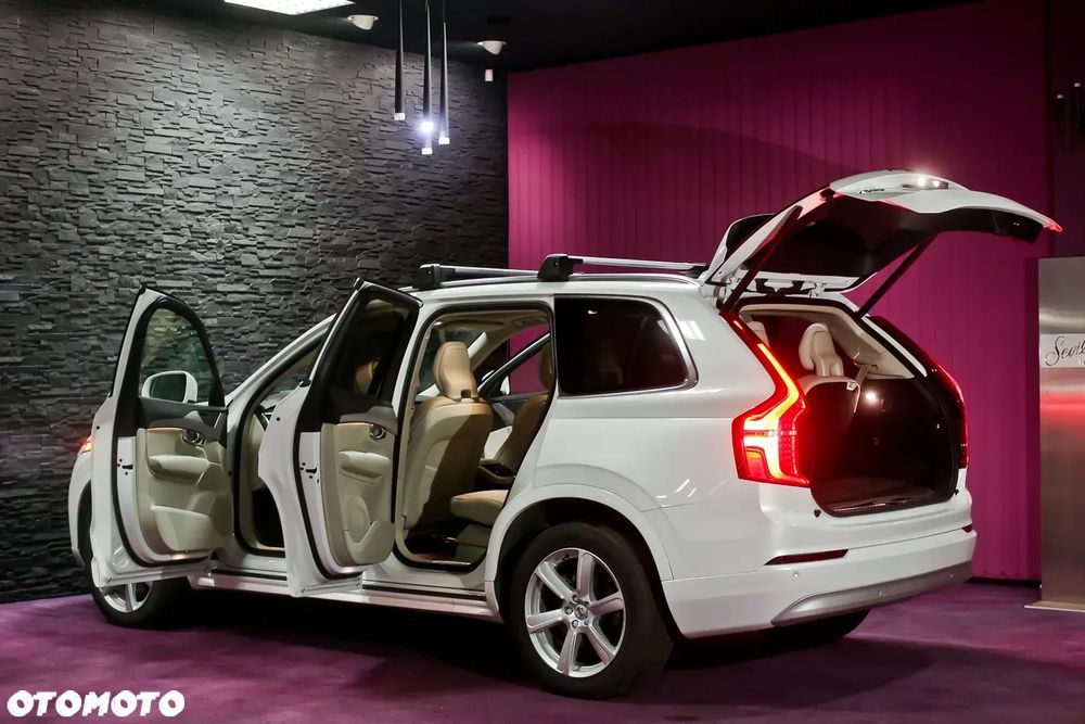 Volvo XC 90 T5 AWD Inscription 7os - 16