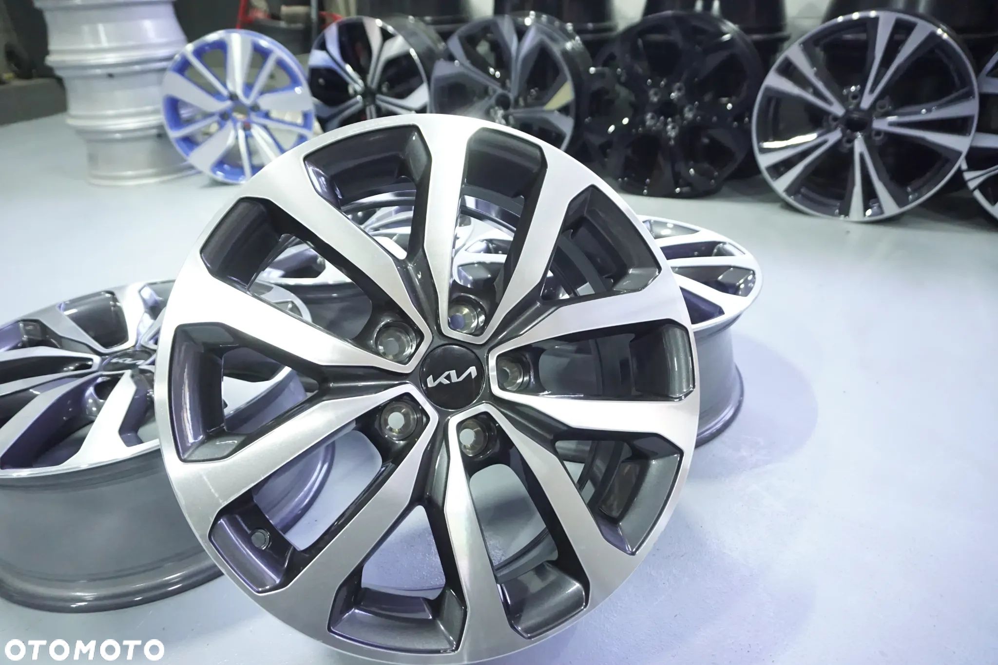 FELGI ALUMINIOWE 17 KIA OPTIMA CEED SPORTAGE NIRO CEED CARENS VENGA - 1