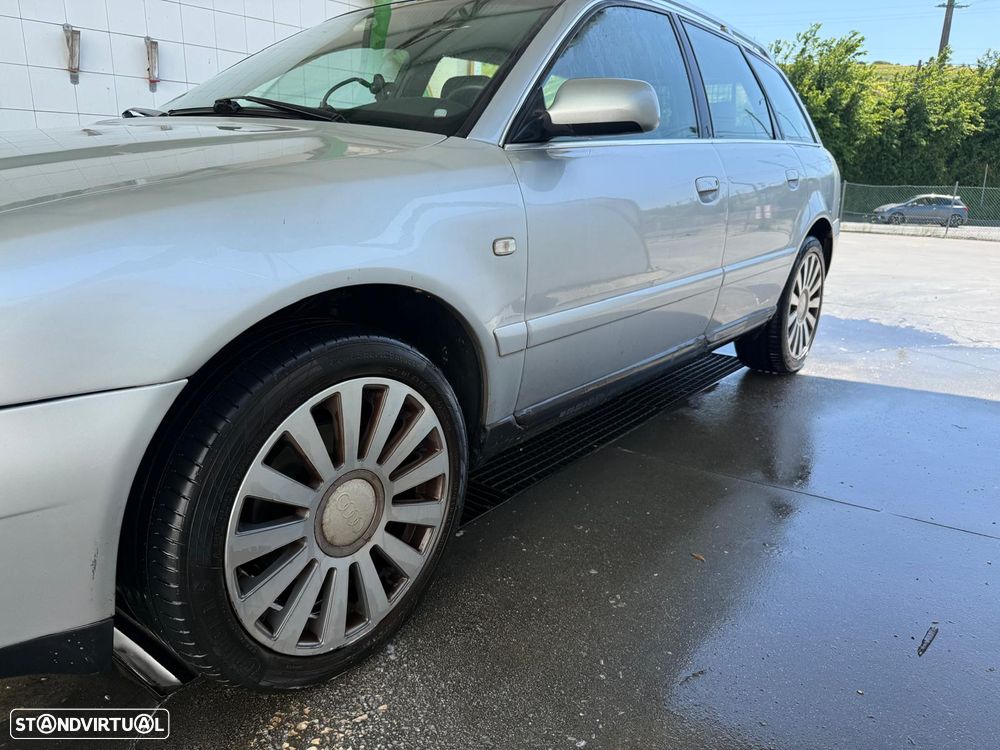 Audi A4 Avant - 7