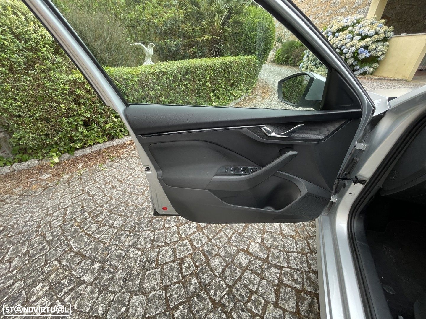 Skoda Kamiq 1.0 TSI DSG - 9