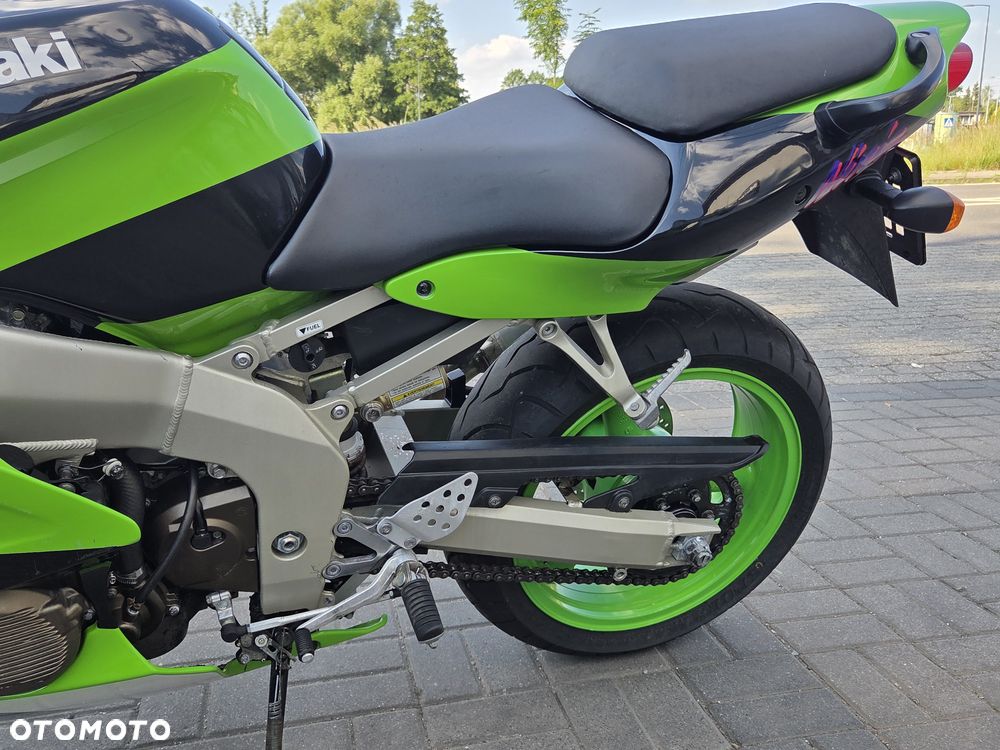 Kawasaki ZX - 24