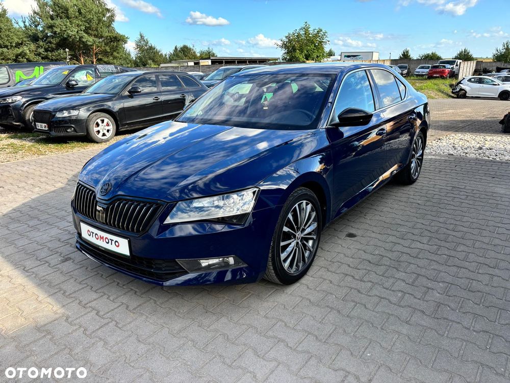 Skoda Superb 2.0 TDI Sportline - 18