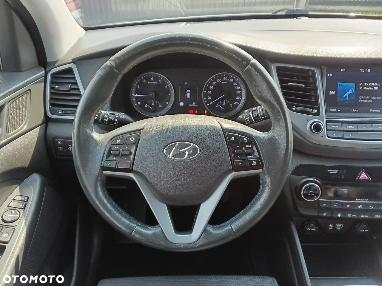 Hyundai Tucson blue 1.6 GDi 2WD Intro Edition - 27