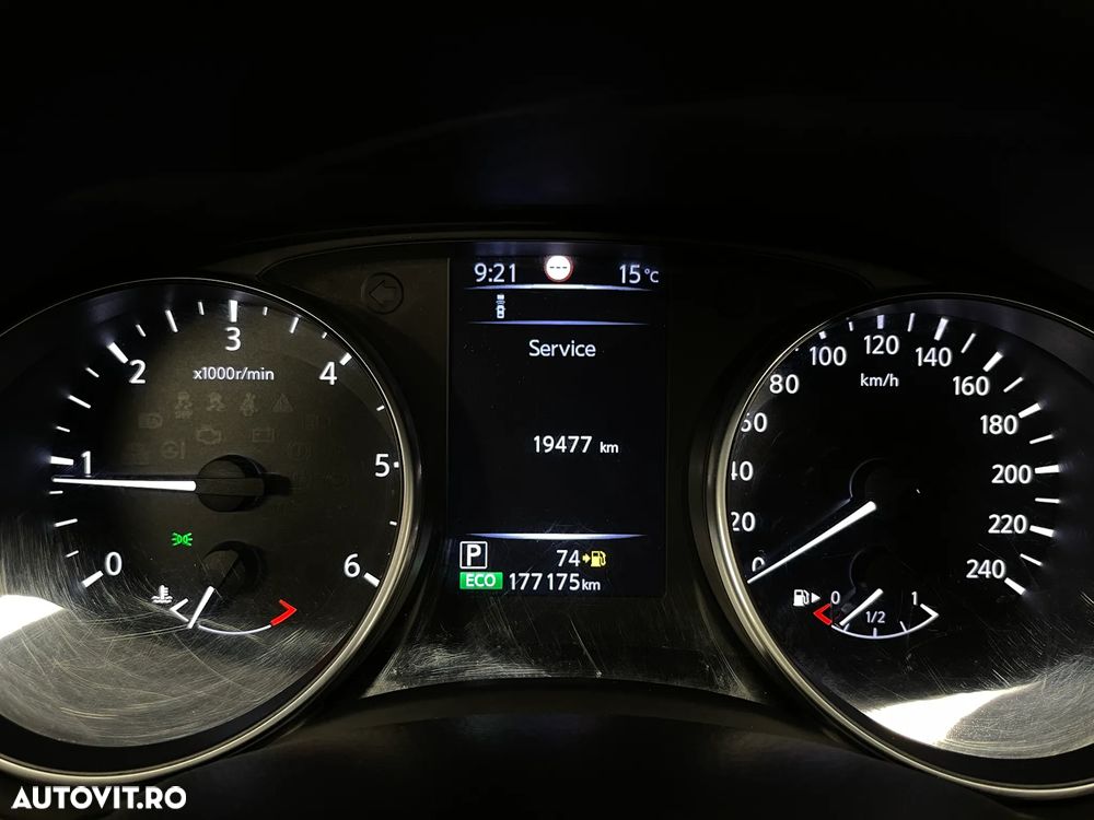 Nissan Qashqai 1.6 DCI Start/Stop X-TRONIC Acenta - 25
