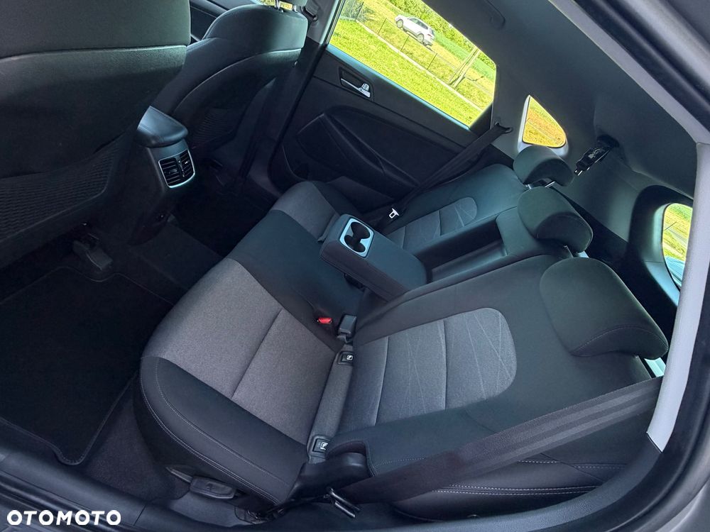 Hyundai Tucson blue 1.6 GDi 2WD Advantage - 27