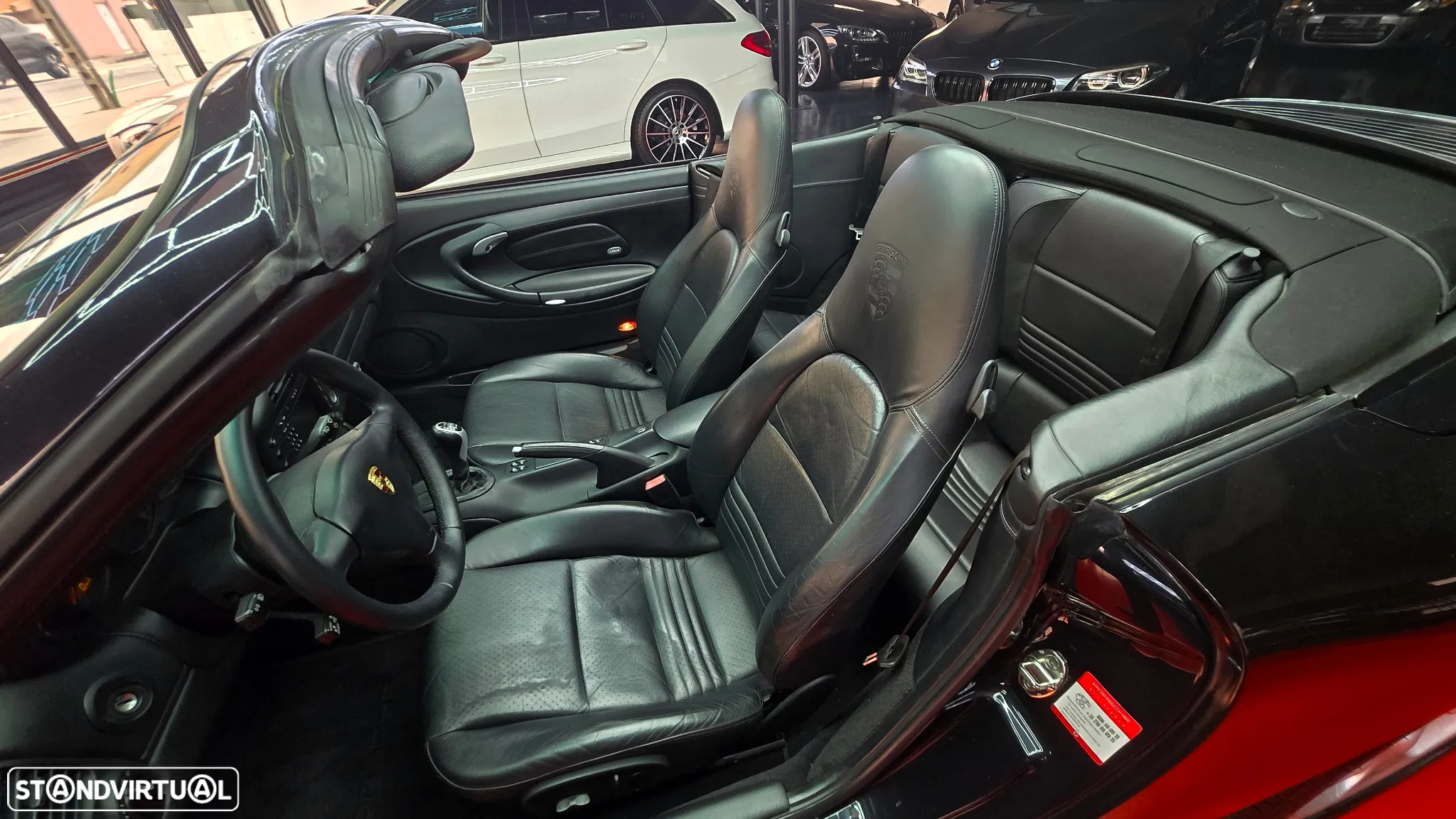 Porsche 911 (996) Carrera 4 S - 30