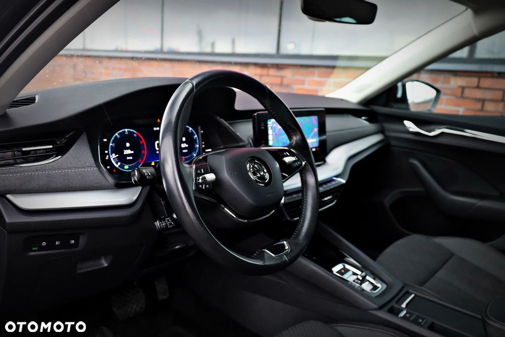 Skoda Octavia 2.0 TDI 4x4 Style DSG - 19