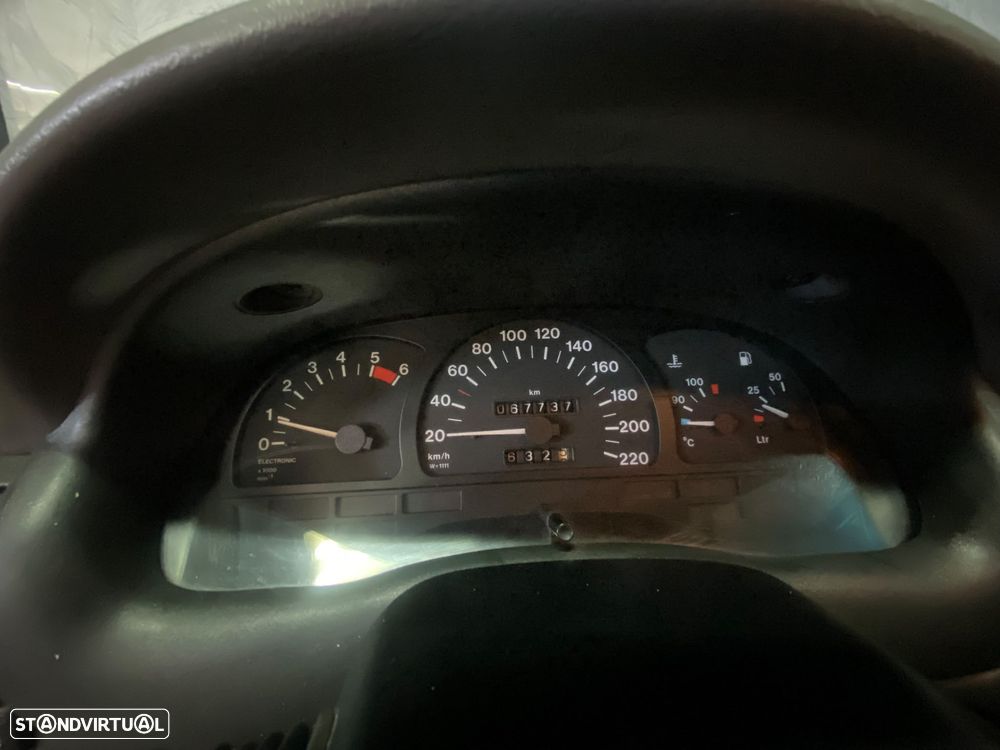 Opel Astra - 16