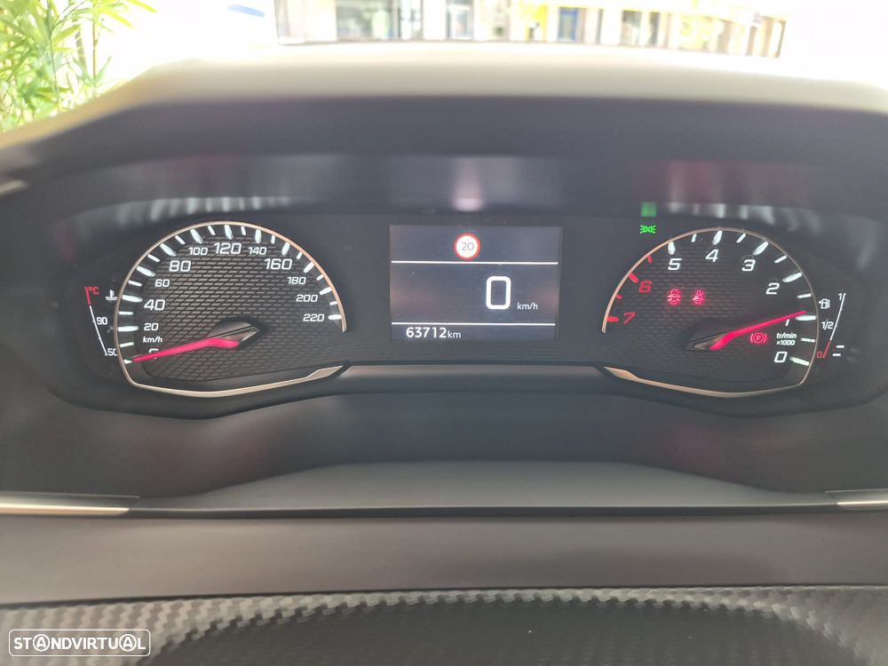Peugeot 208 1.2 PureTech Active Pack - 18
