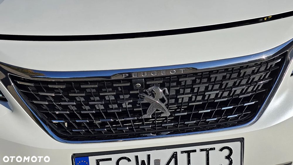 Peugeot 5008 1.6 PureTech Allure S&S EAT8 - 18
