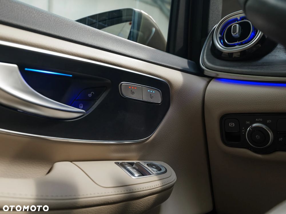 Mercedes-Benz Klasa V 250 d 9G-Tronic Avantgarde (d³ugi) - 34