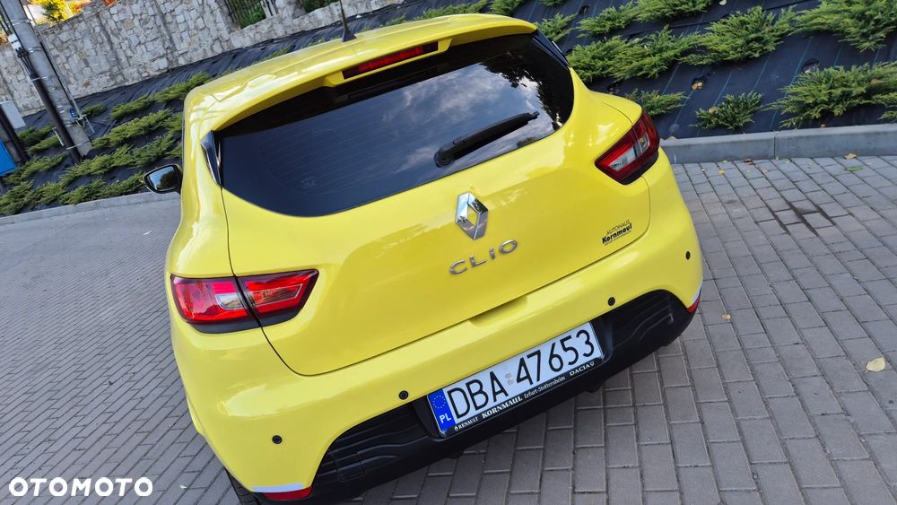 Renault Clio - 10