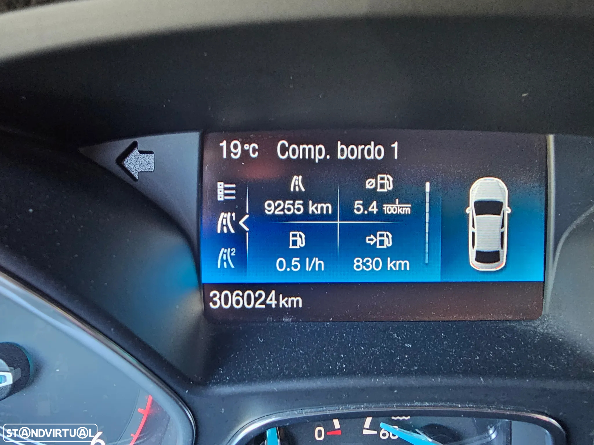 Ford Focus SW 1.5 TDCi Titanium ECOnetic - 9