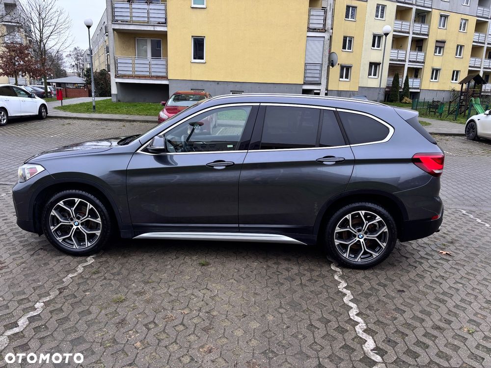 BMW X1 - 24