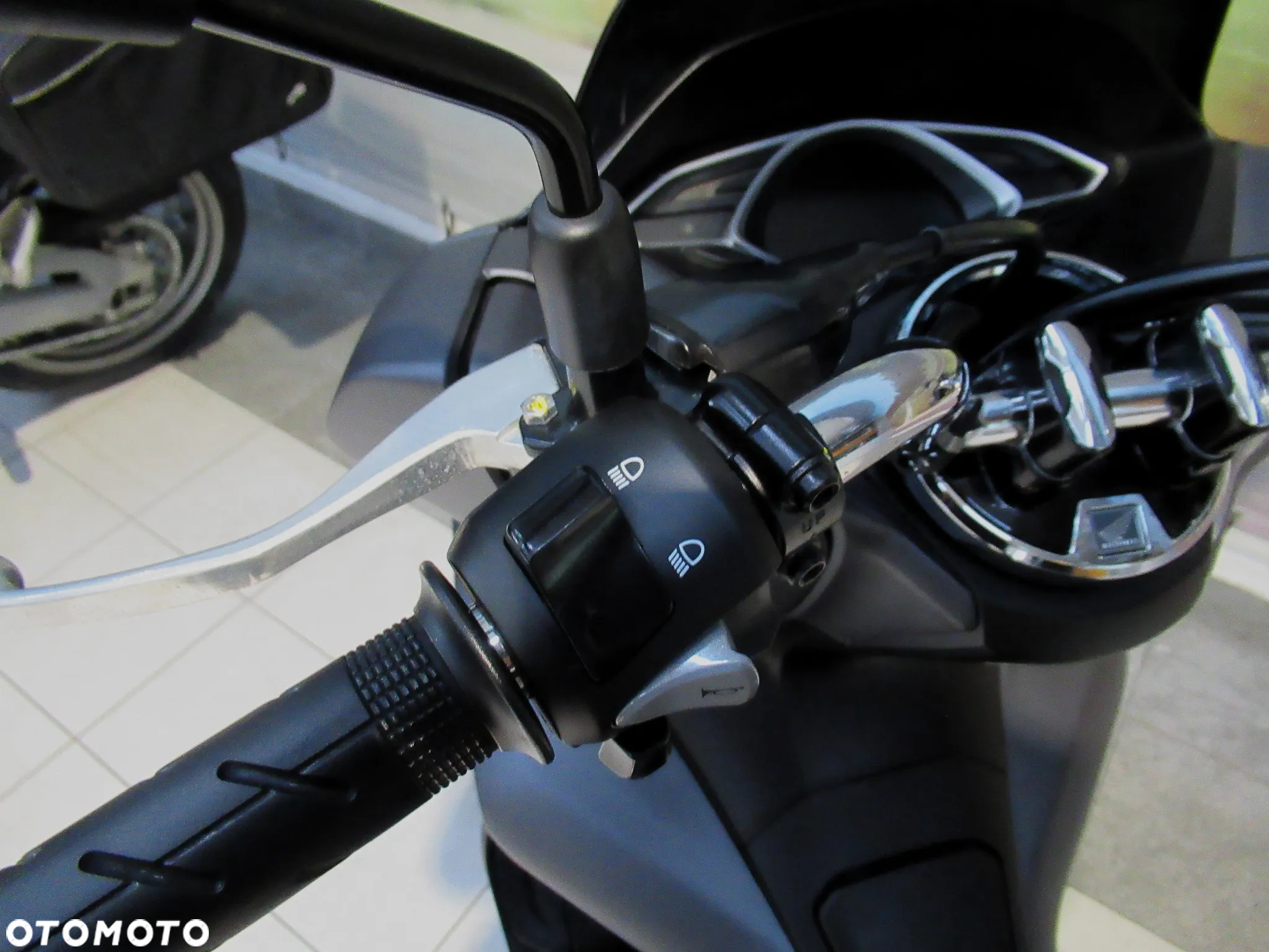 Honda PCX - 10