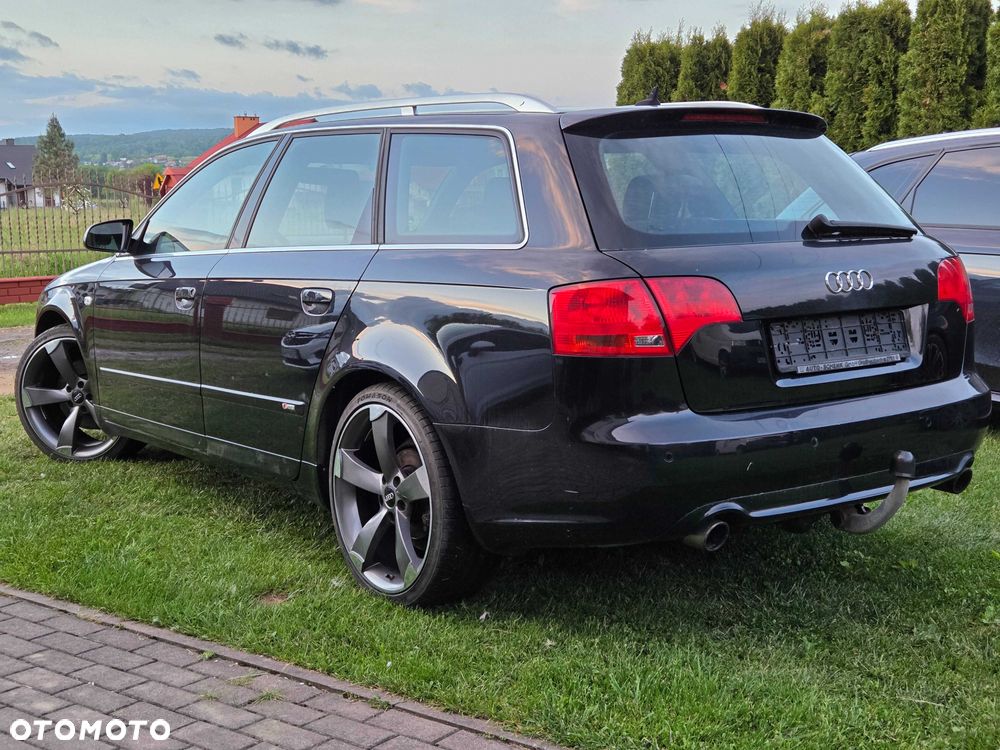 Audi A4 Avant - 4