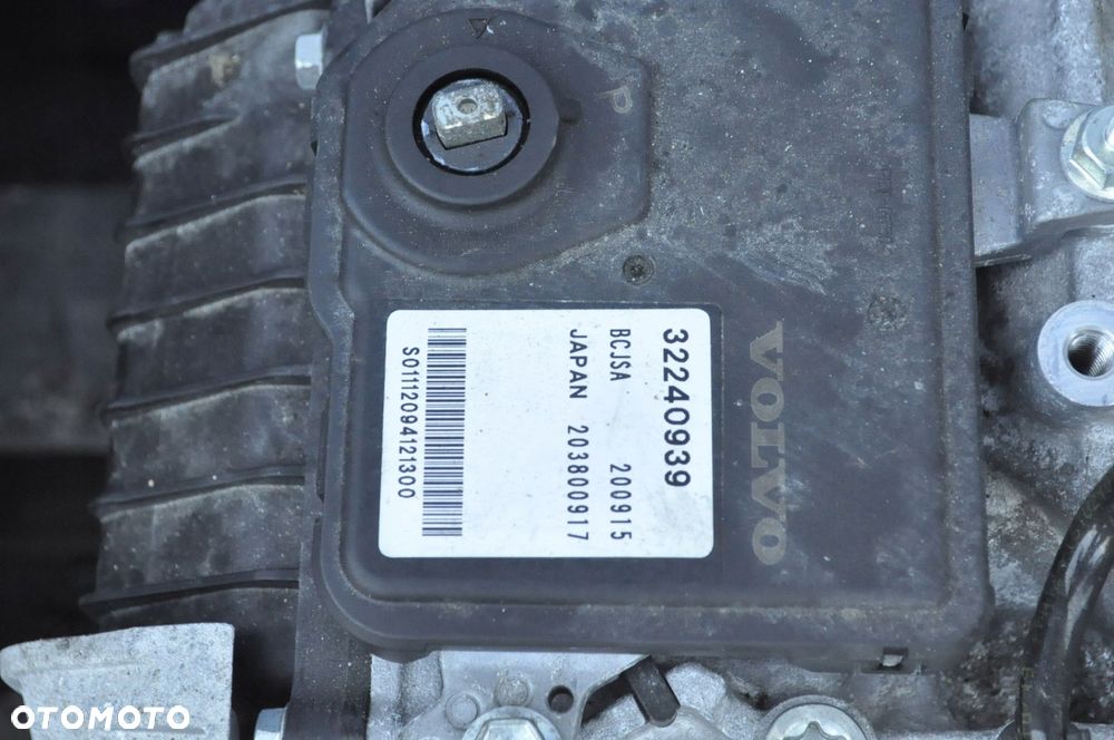 VOLVO XC40 B4 Mild-Hybrid 2.0 16V 145kW 197KM SKRZYNIA BIEGÓW P1285466 17ts - 4