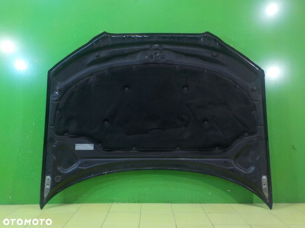 AUDI A3 8P II 10r 2.0 TDI HB 5D maska - 7