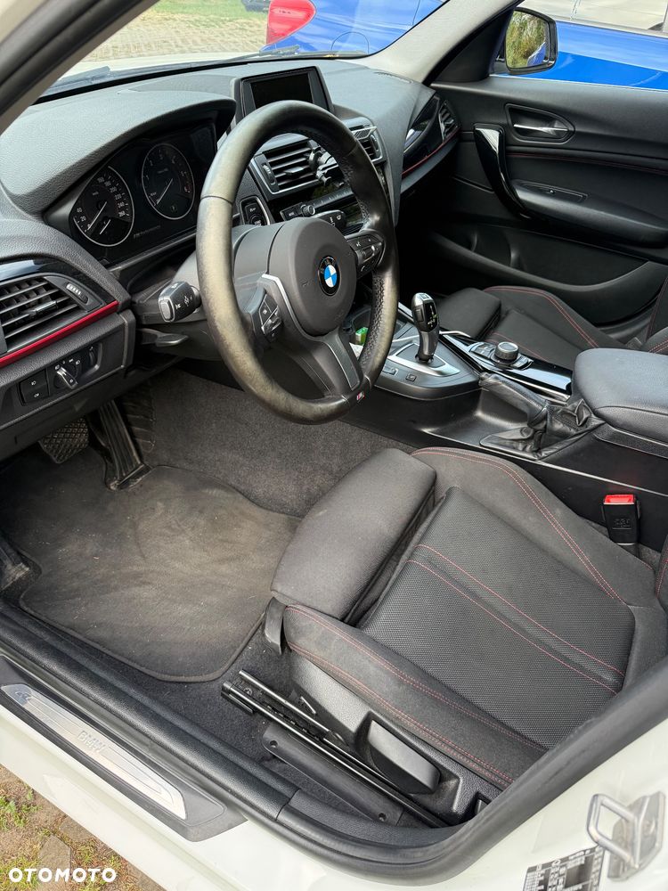 BMW Seria 1 118d Sport Line - 11