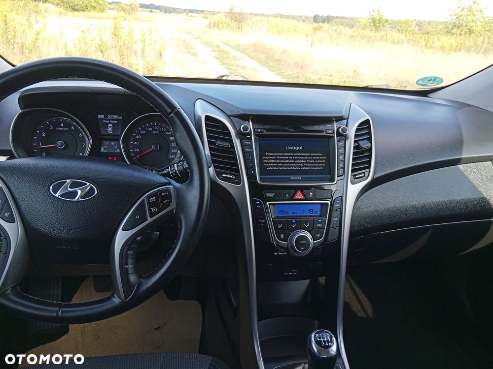 Hyundai i30 1.4 Premium - 9