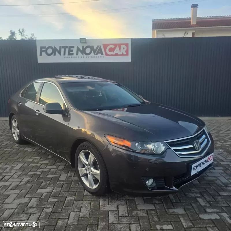 Honda Accord 2.2 i-DTEC Executive Advance E.Limitada - 3